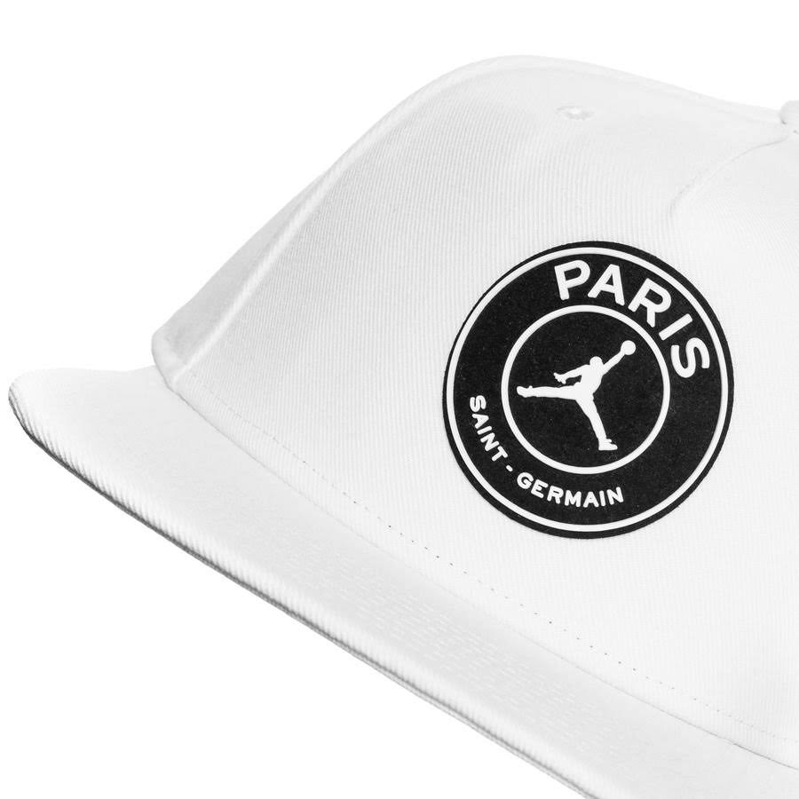 Stylish Unisex Luxury Caps for Every Occasion With Back Buckle