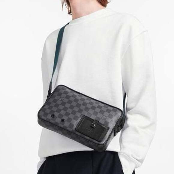 LUXURY DAMIER ALPHA MESSENGER BAG –