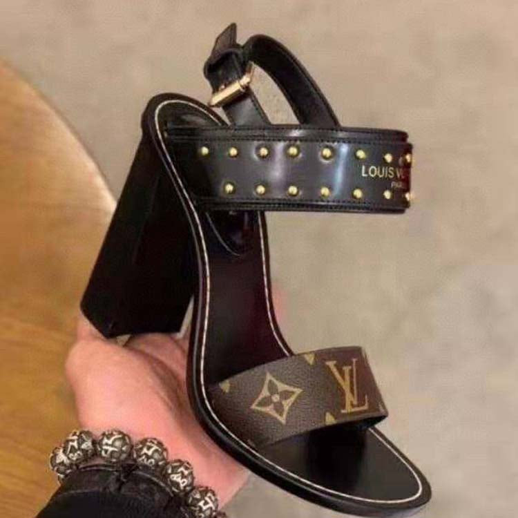 LUXURY HEELS FOR WOMEN (LAST PCS 36 SIZE ONLY)