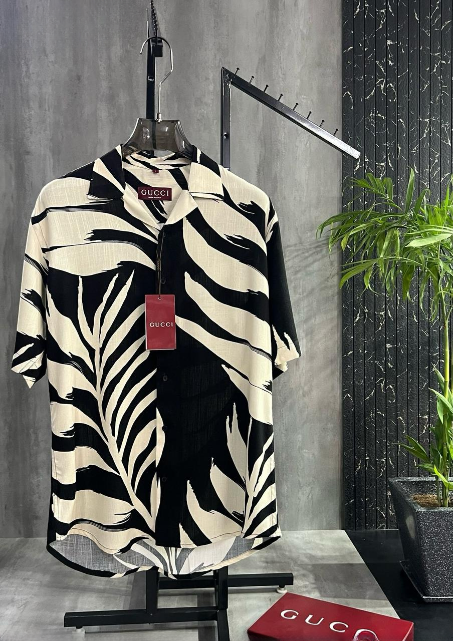 Casual Leaf Print Button-Up Shirt for Men