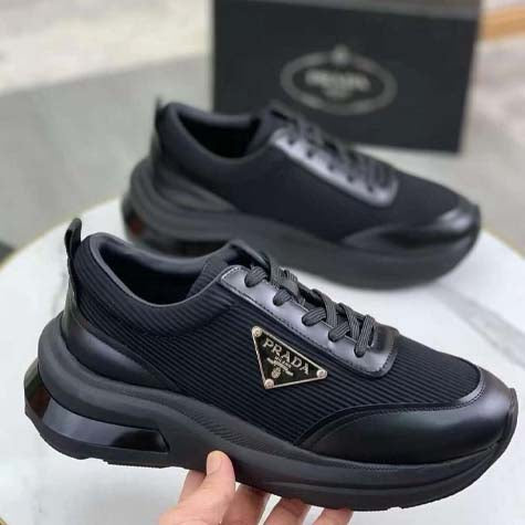 PREMIUM SNEAKERS FOR MEN