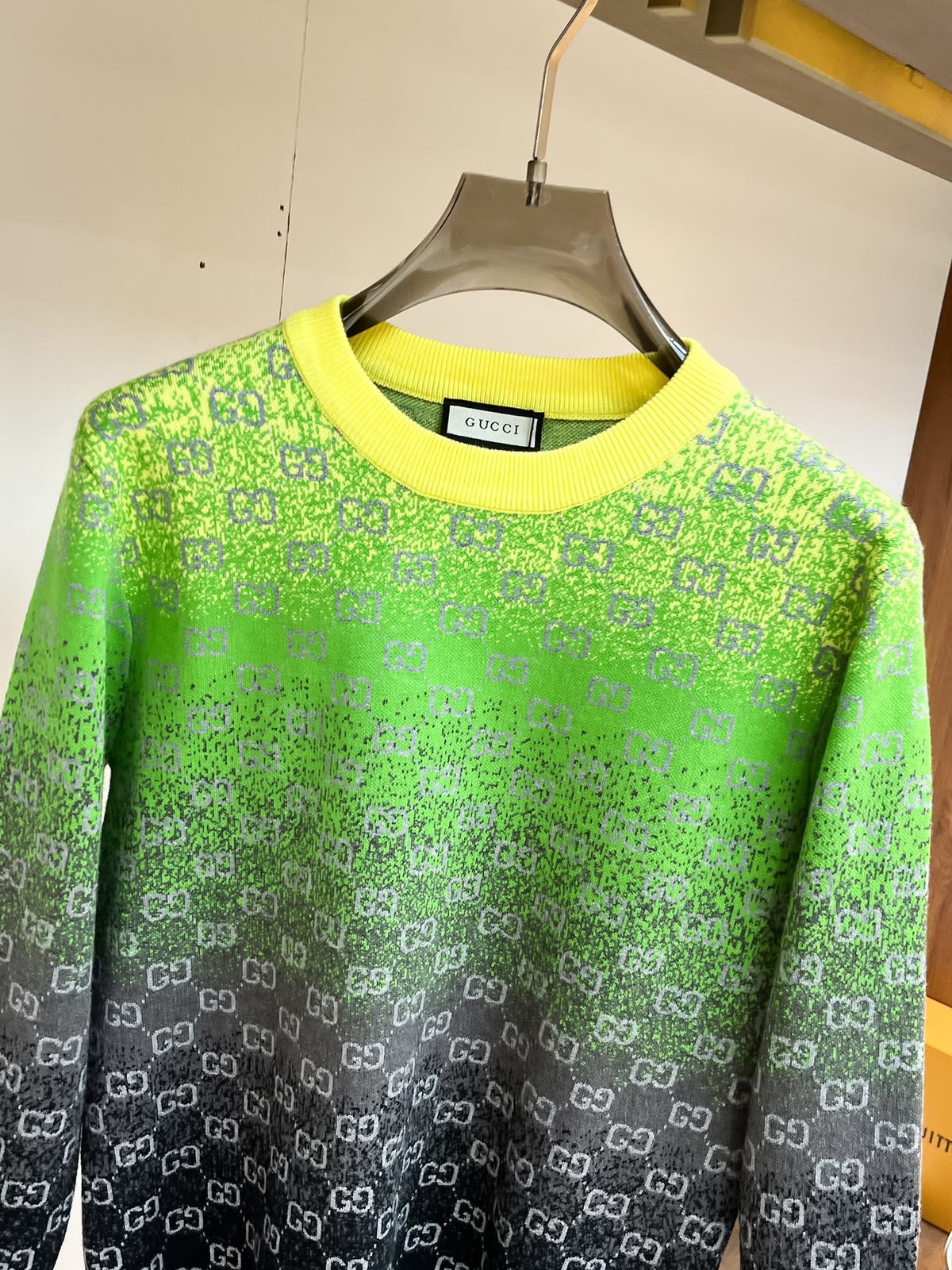 LUXURY PULLOVER FOR MEN