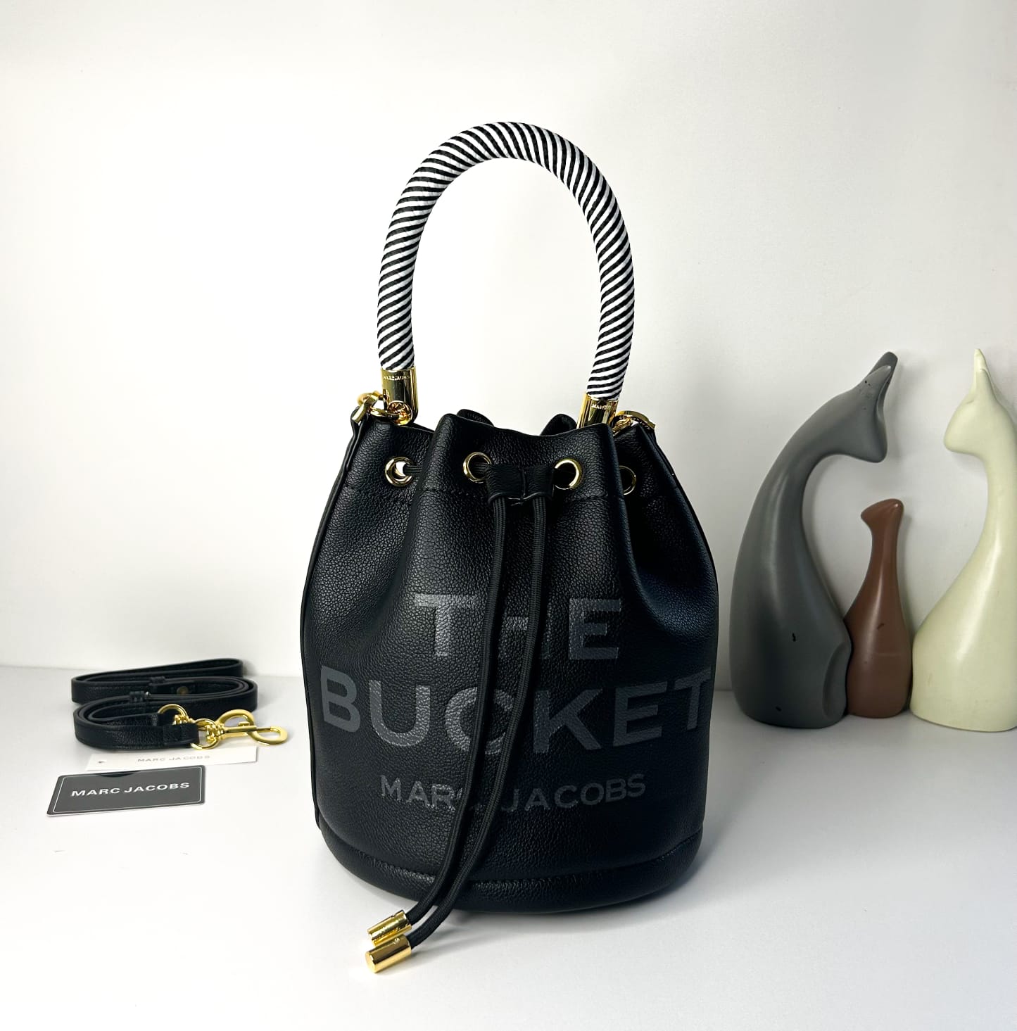 Luxury Trendy & Classy Bucket Bag For Women