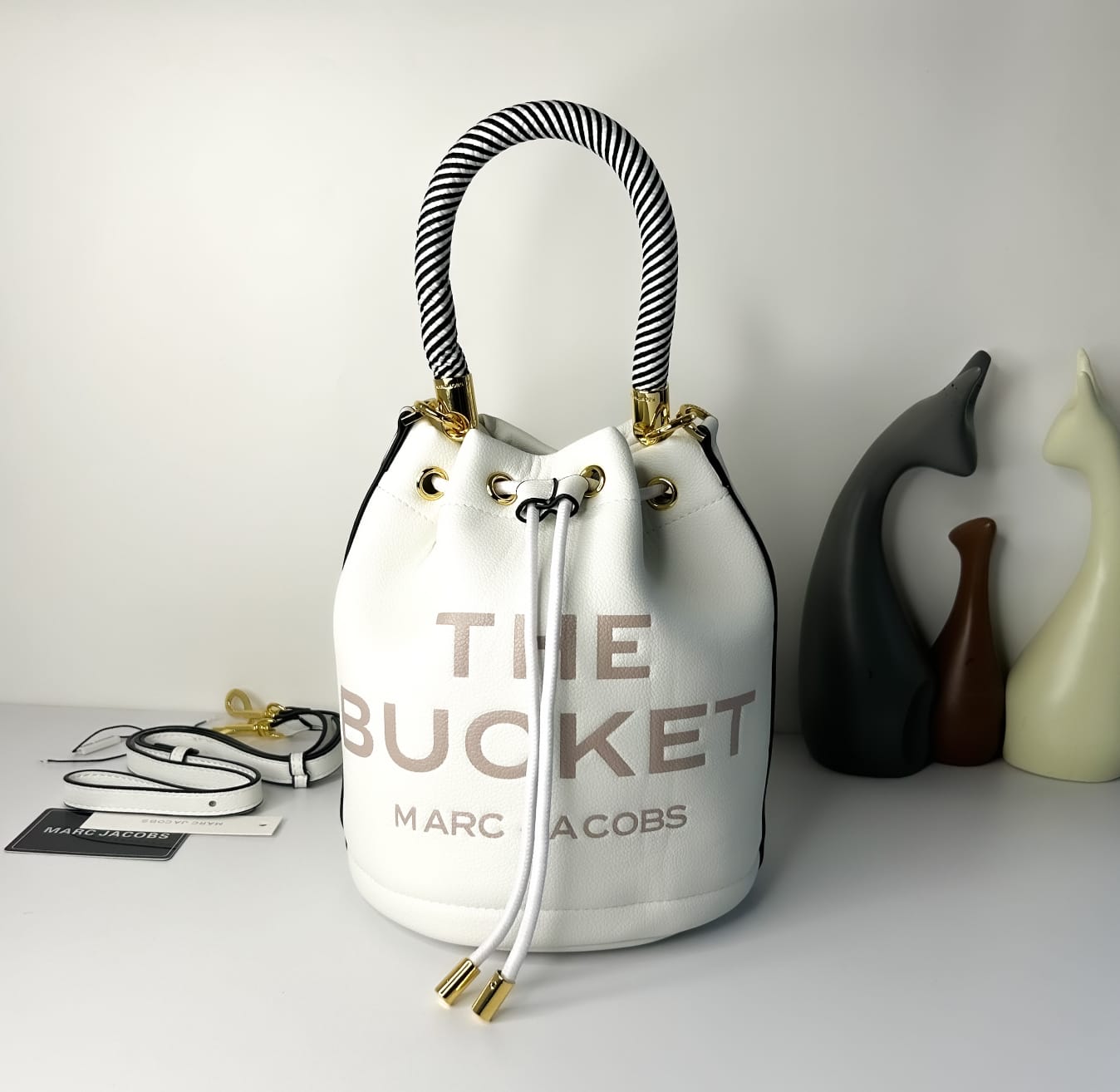 Luxury Trendy & Classy Bucket Bag For Women