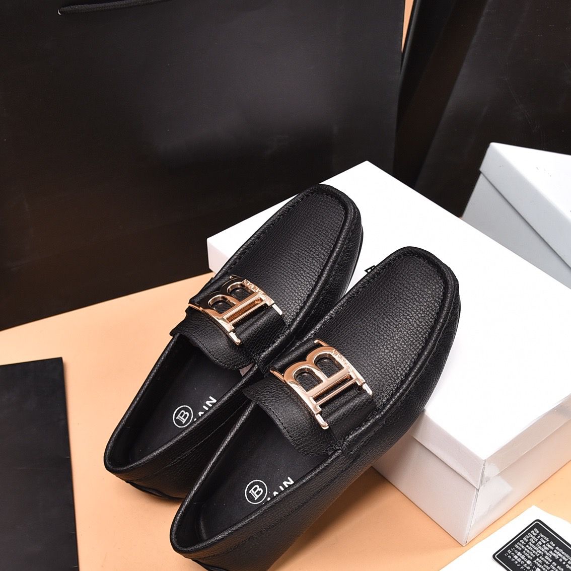 Initial-Logo Hardware Loafers For Men