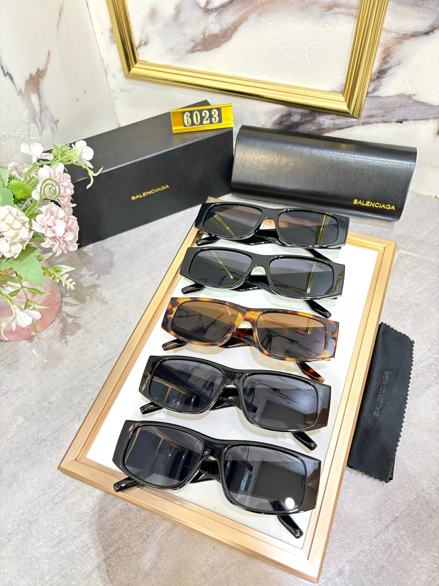 LUXURY EDITION OF SUNGLASSES