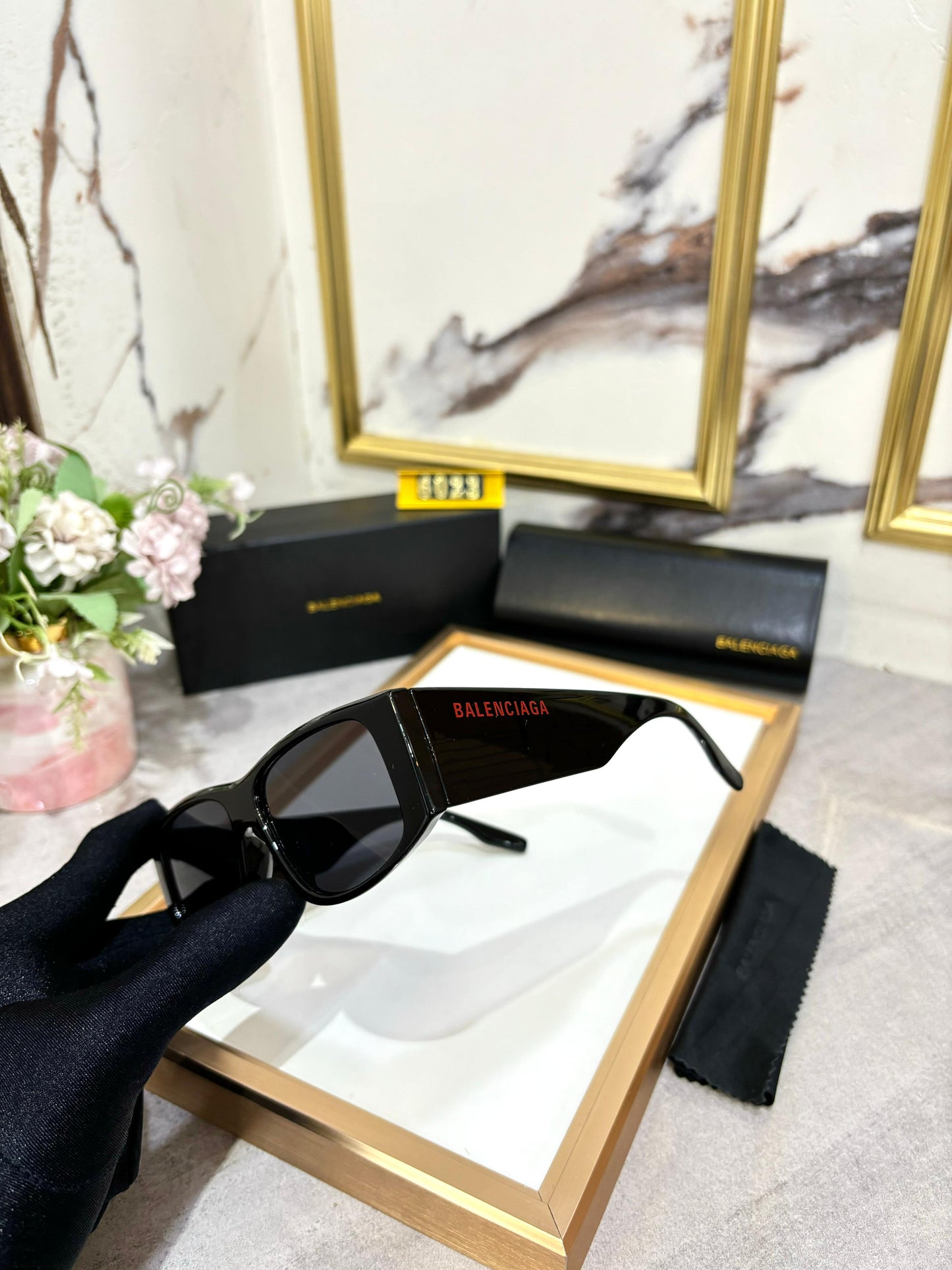 LUXURY EDITION OF SUNGLASSES