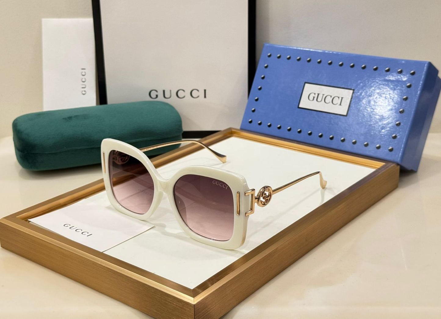 RECTANGULAR MODEL SUNGLASS FOR WOMEN