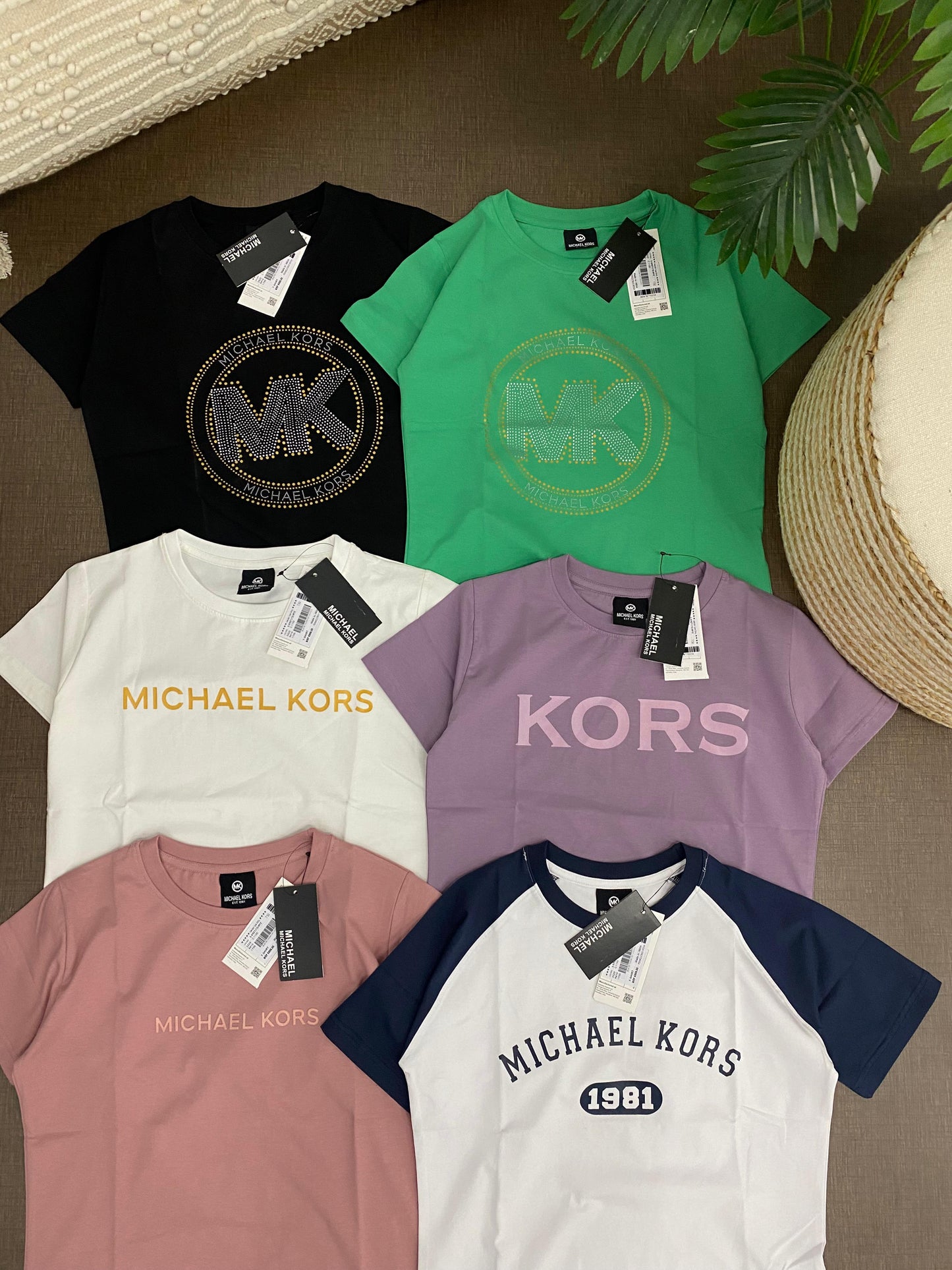 LOGO ROUND NECK TSHIRT FOR WOMEN