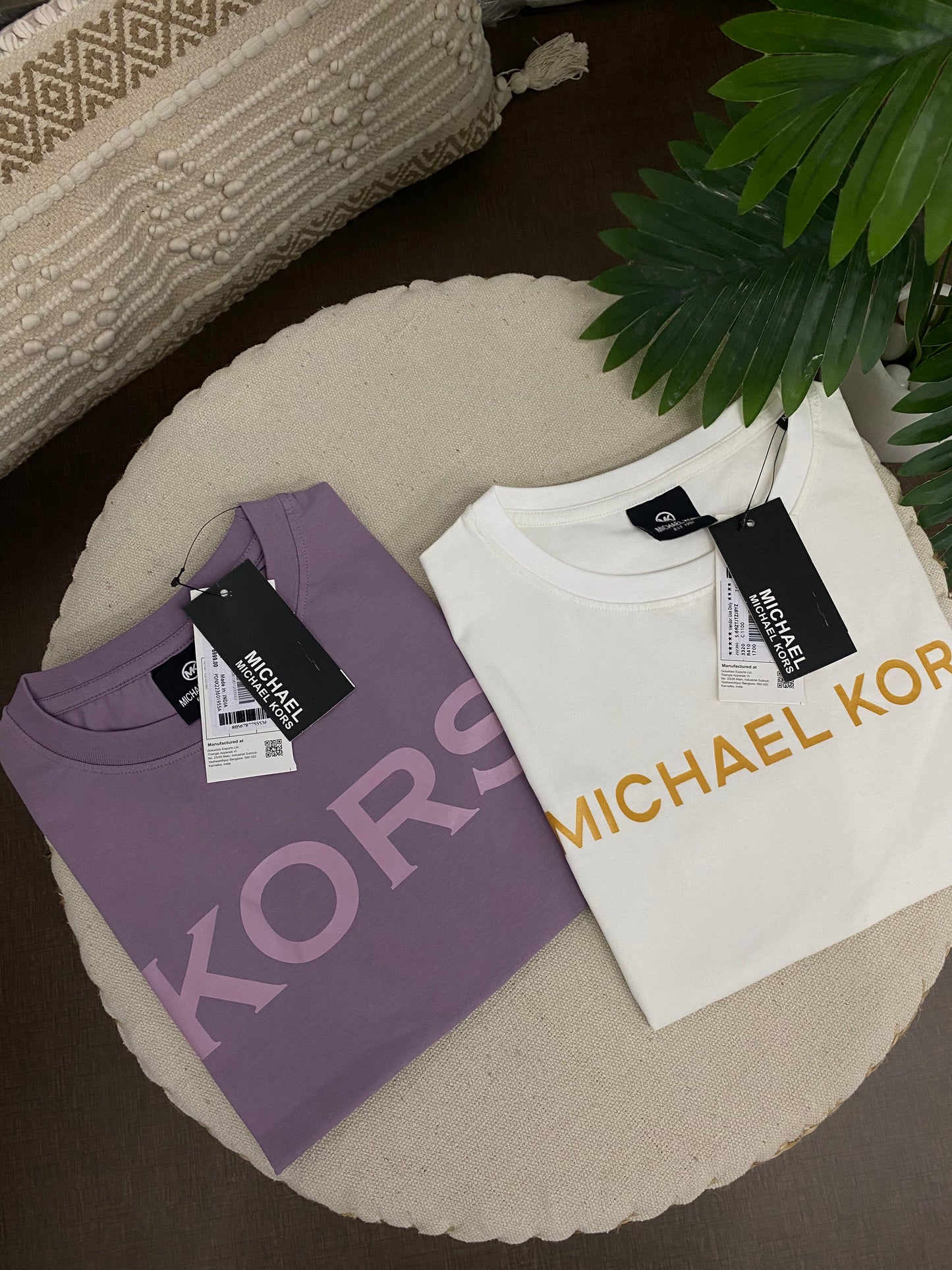 LOGO ROUND NECK TSHIRT FOR WOMEN
