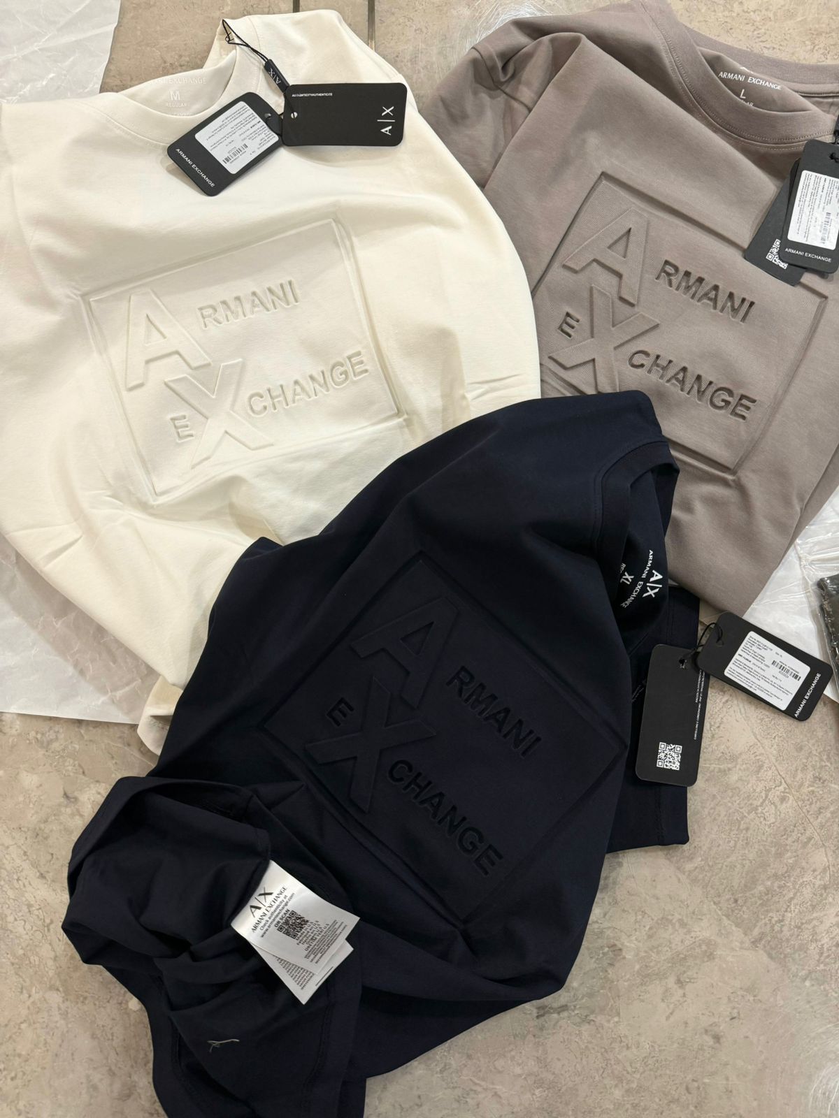 PREMIUM ROUND NECK LOGO T-SHIRT FOR MEN