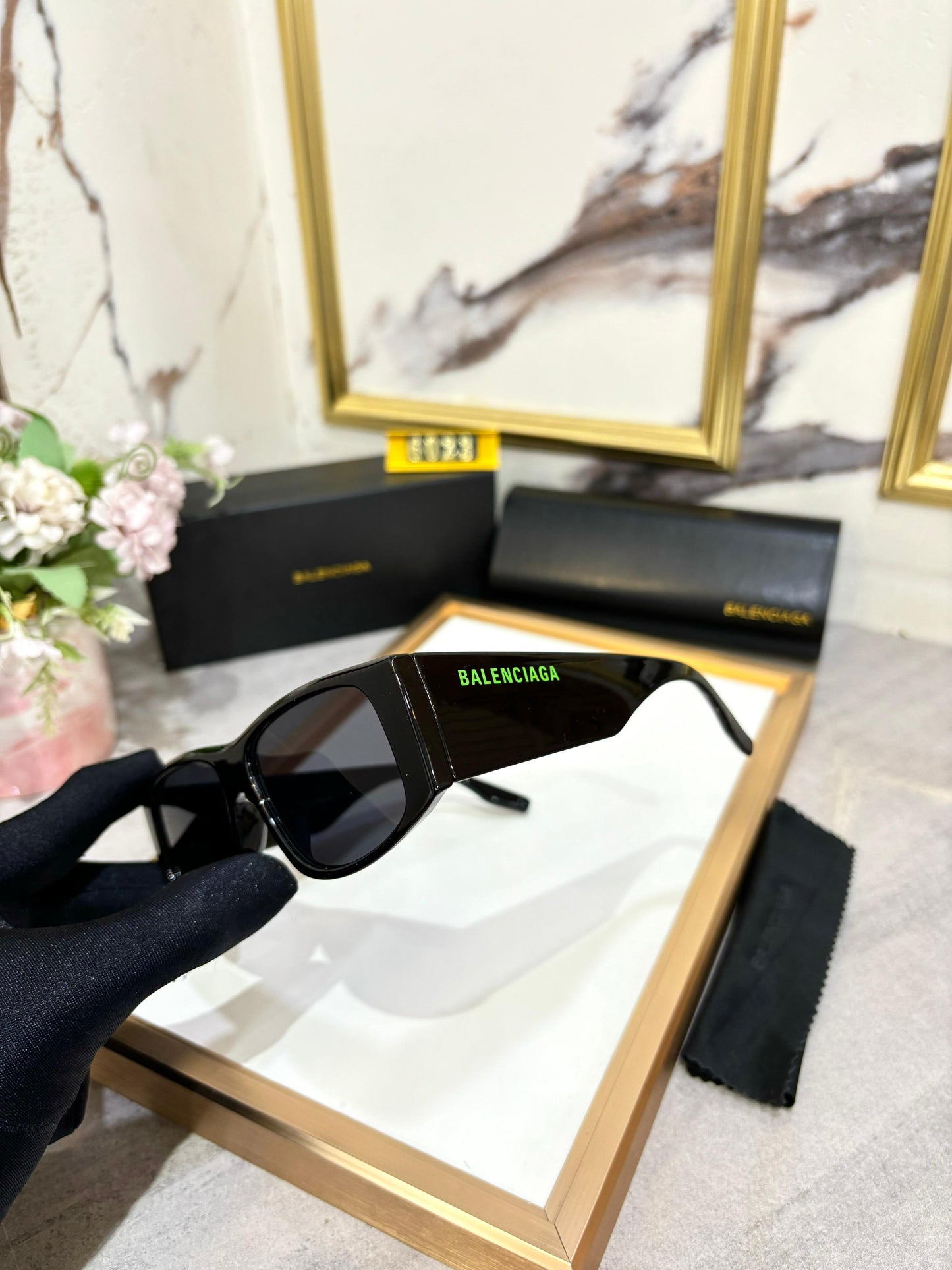 LUXURY EDITION OF SUNGLASSES