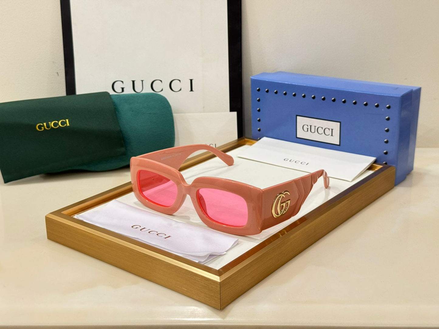 RECTANGULAR MODEL FOR WOMEN