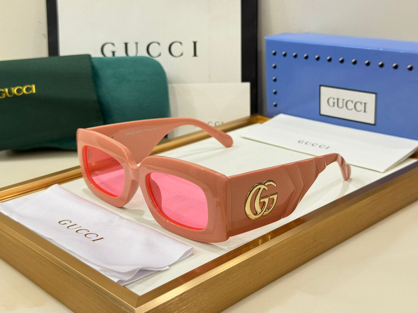 RECTANGULAR MODEL FOR WOMEN