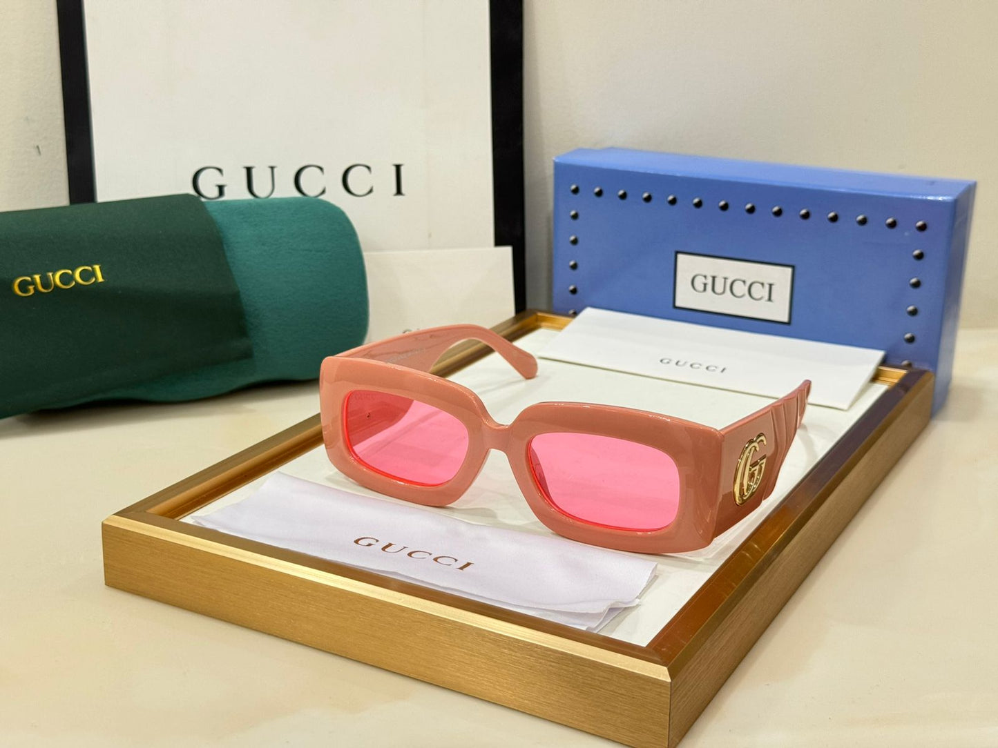 RECTANGULAR MODEL FOR WOMEN