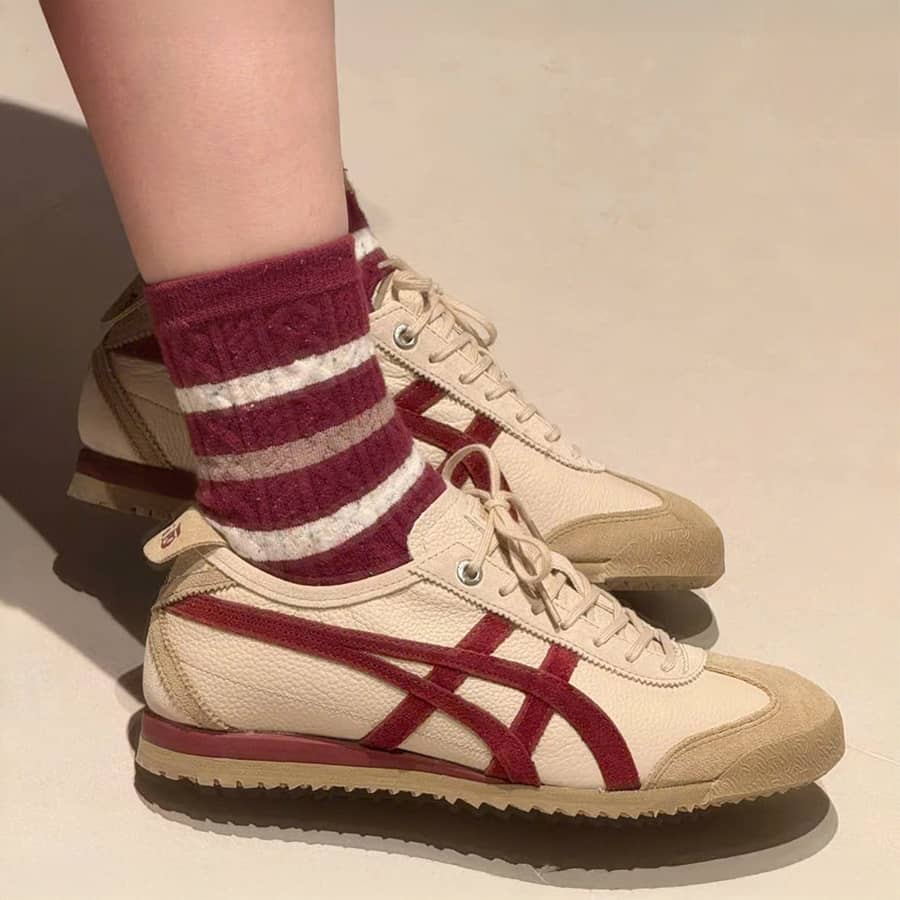 PREMIUM STRIPS SNEAKERS FOR MEN