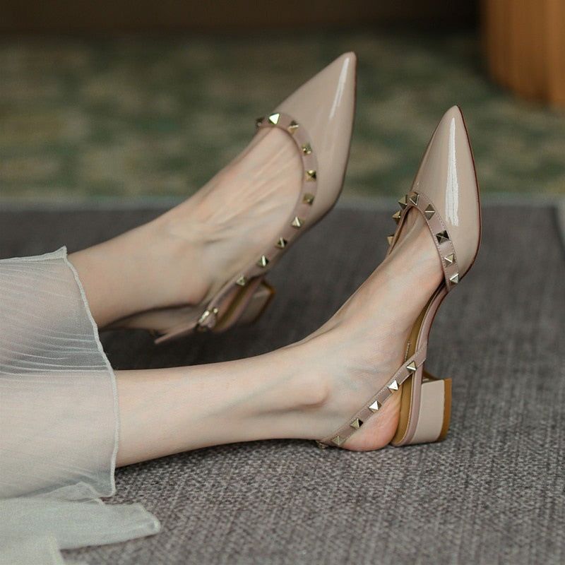 LUXURY FLATS FOR WOMEN