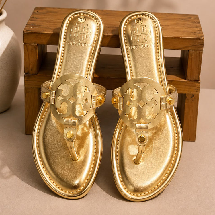 PREMIUM SLIDES FOR WOMEN