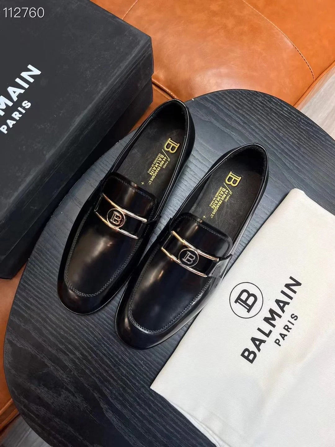 Luxury Loafers With Metal Accent For Men