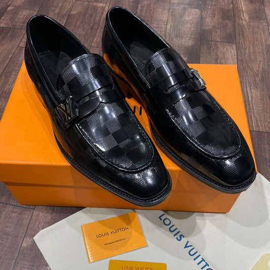 Luxury Hardware Loafers For Men (Black)