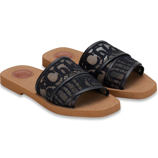 LUXURY WOODY FLATS FOR WOMEN