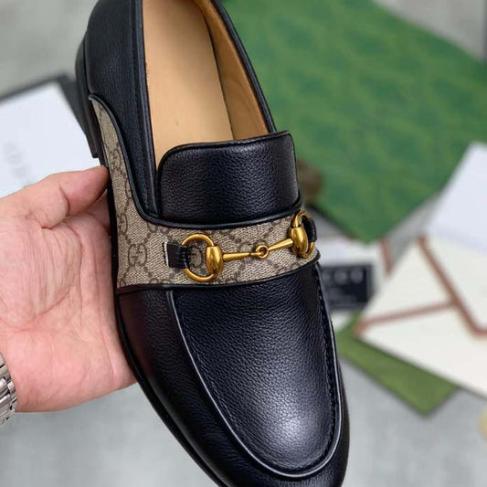 New Arrive Logo Plaque Loafers for Men