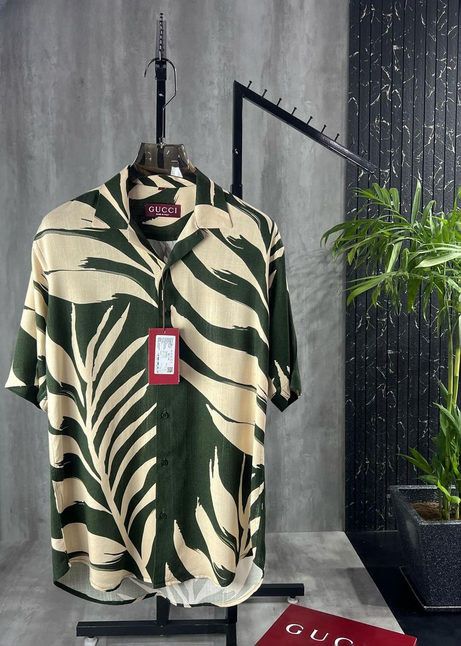 Casual Leaf Print Button-Up Shirt for Men
