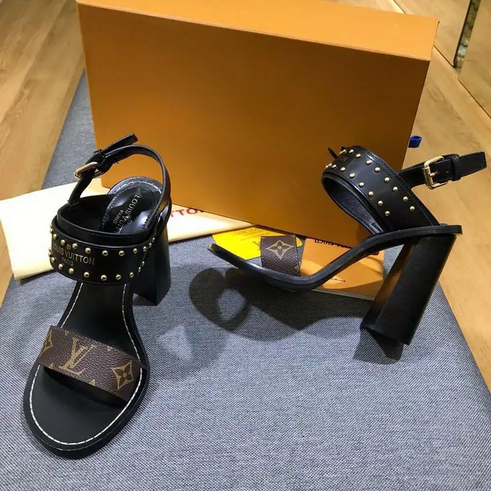 LUXURY HEELS FOR WOMEN (LAST PCS 36 SIZE ONLY)
