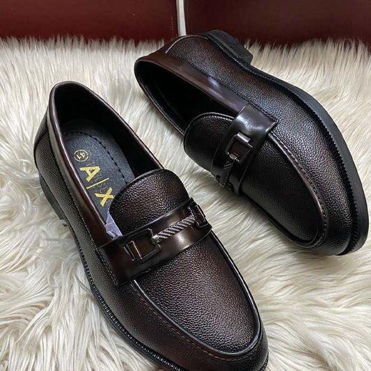 Luxury Textured  Formal Loafers For Men